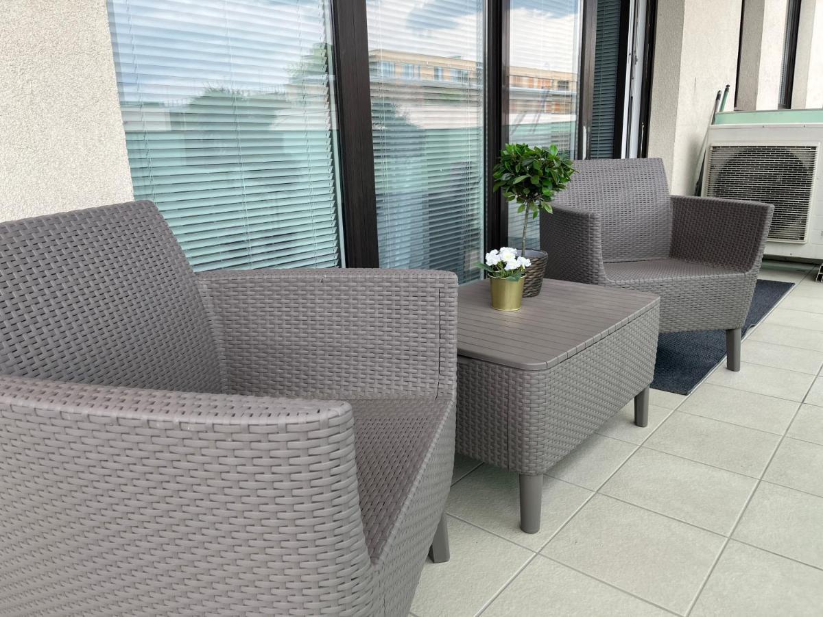 Diamond Apartments - 3 Bedroom, Luxurious Apartment In The Heart Of The City Budapesta Exterior foto